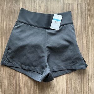 Nike Women’s Tech Pack High Waist Woven Shorts Gray Size Medium NWT
